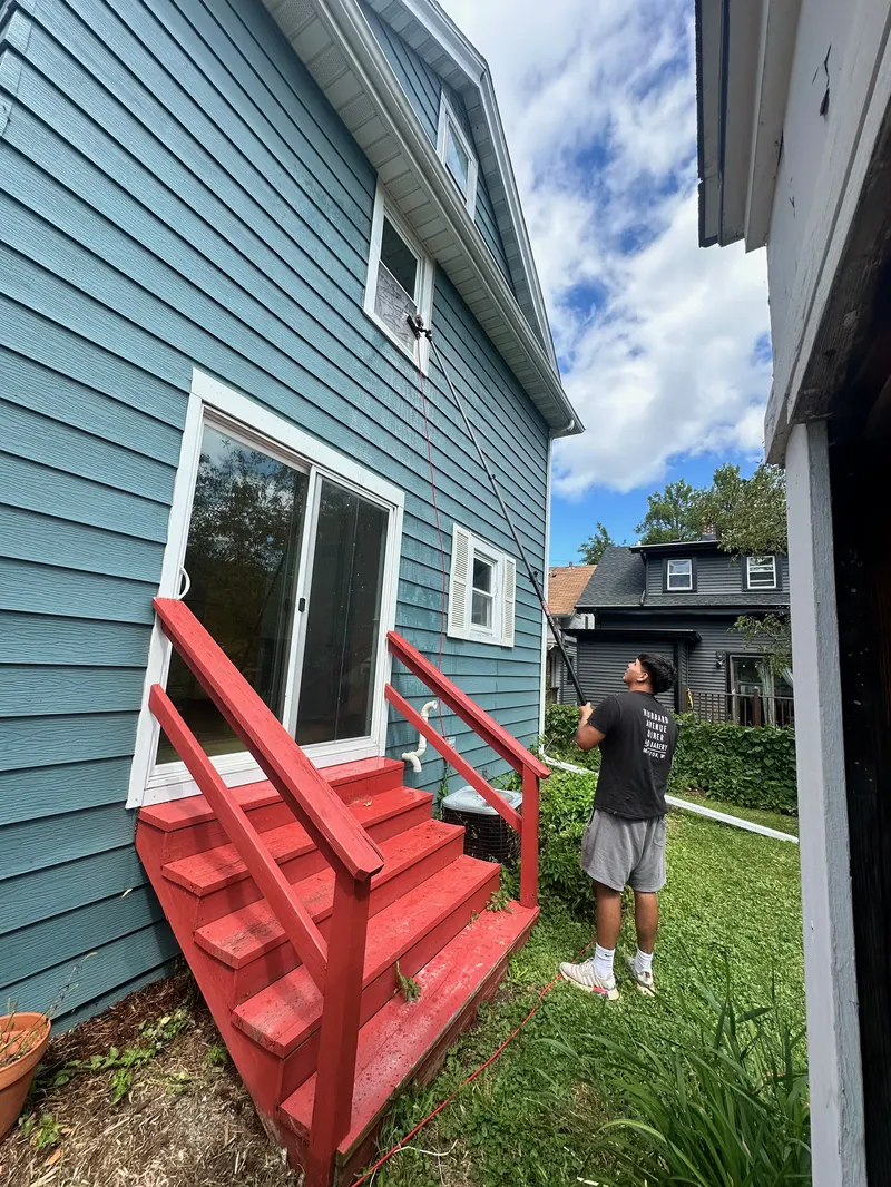 Window Cleaning in DeForest - Photo 2