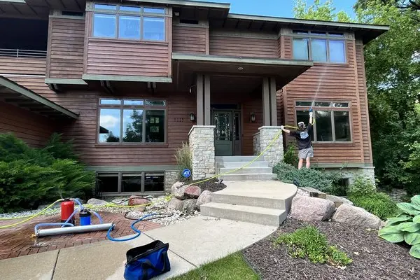 House Washing vs Pressure Washing: What Madison Homeowners Need to Know
